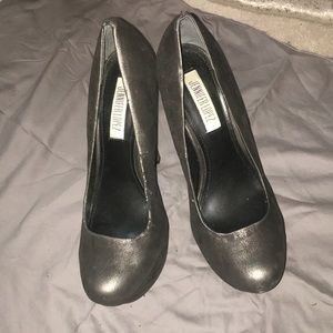 Jennifer Lopez high heels
